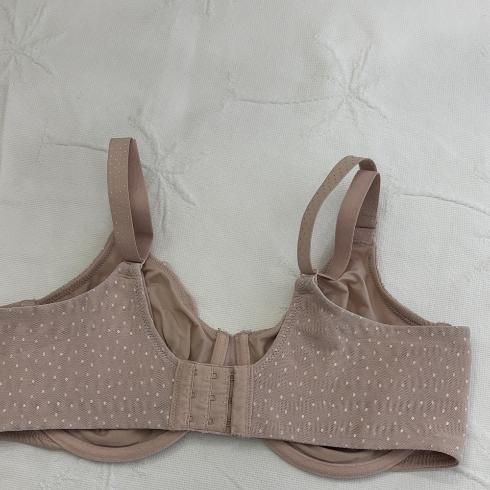 Wacoal Light Beige Comfort Bra - Picture 6 of 7